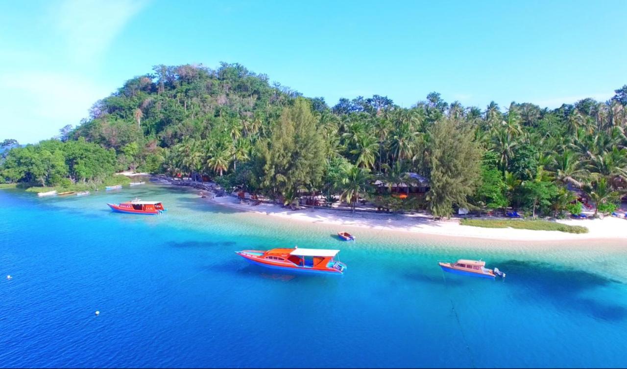 Blue Bay Divers Likupang Bangka المظهر الخارجي الصورة